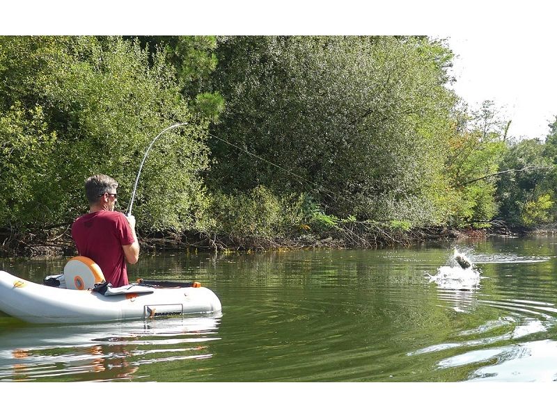 Welches GPS-Echolot sollten Sie für Ihr Bellyboot wählen?