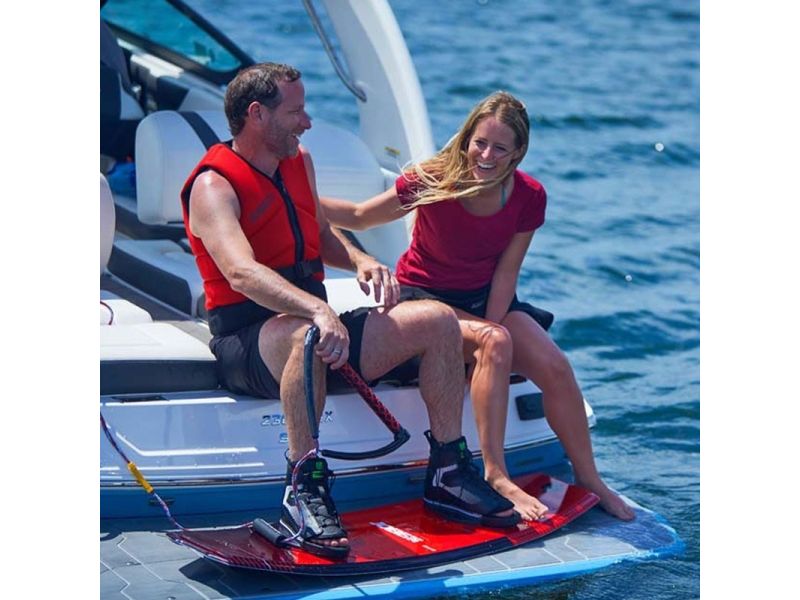 Wie wählt man seine Wakeboard-Weste?