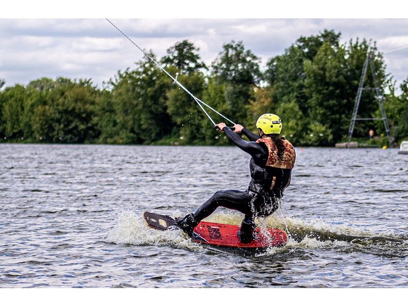 Wie fährt man wakeboard cable ?