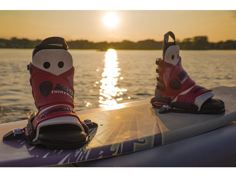 Wie wähle ich meine Wakeboard-Schuhe aus?