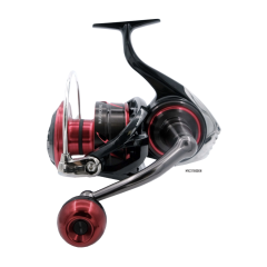 Spinnrolle Daiwa Maverick MQ - 8000 XH